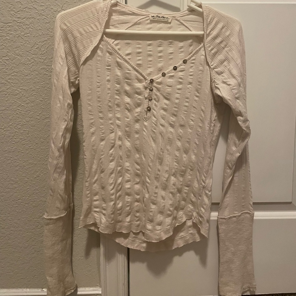 Free people We The Free wild hearts henley
Size M